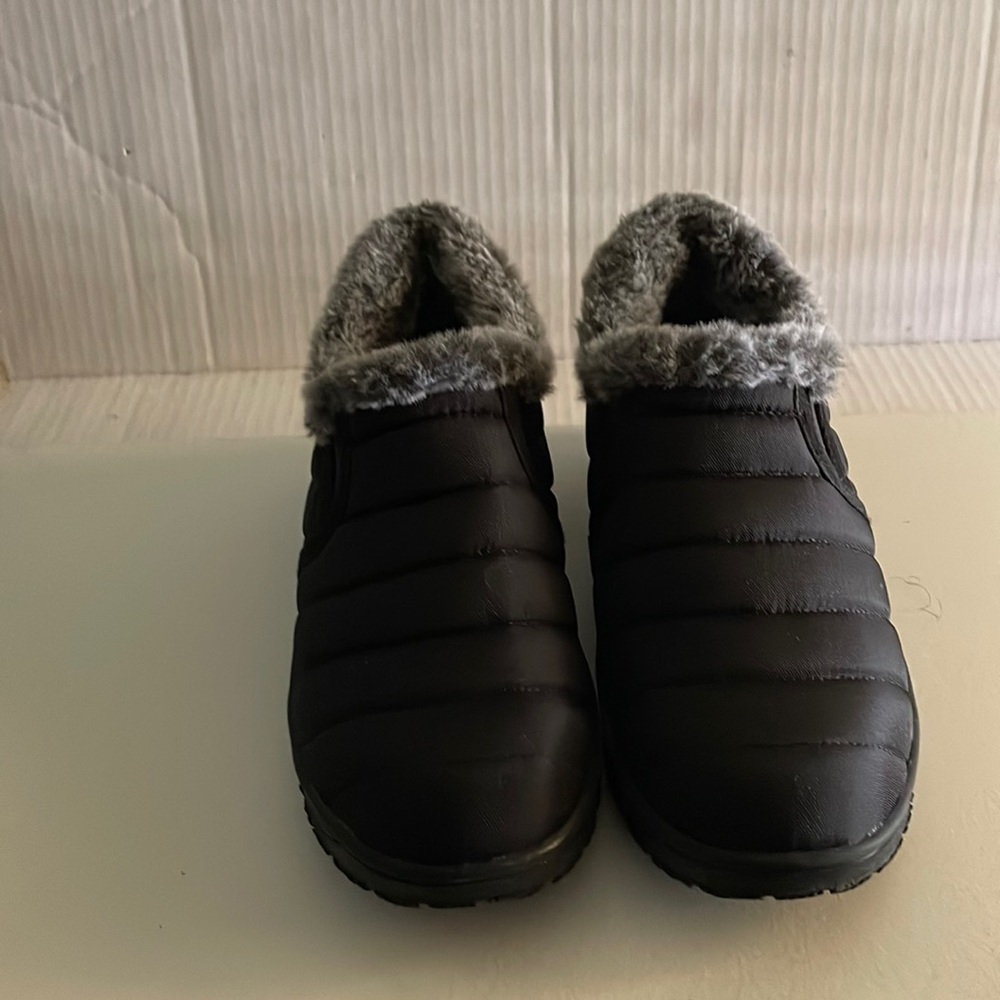 MINNETONKA FAUX FUR